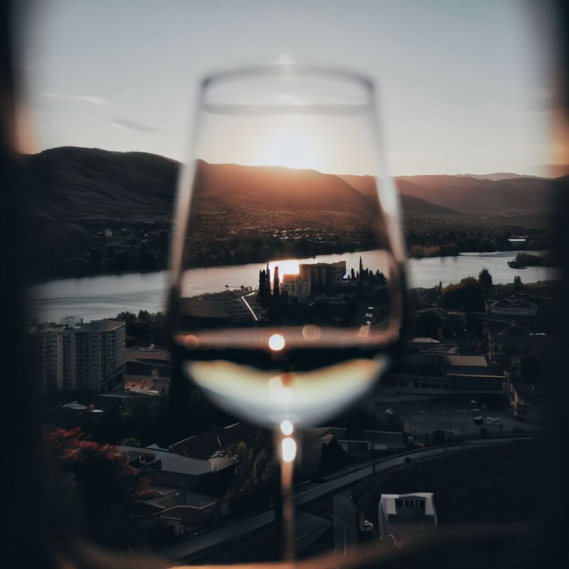 Discovering the Hidden Gems of the Kamloops Wine Trail: A Must-Try Wine Tour Experience, 